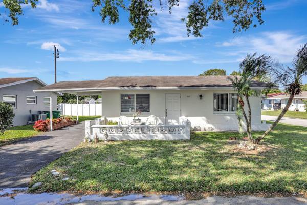 Tamarac Lakes North, 2507 NW 54th St, Tamarac, Florida 33309, image 1