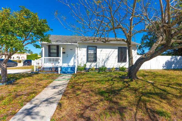 The Gardens, 5000 Lake Ave, West Palm Beach, Florida 33405, image 1