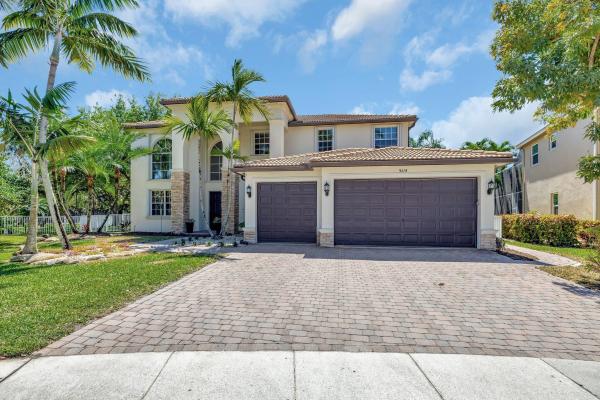 Isola Bella Estates, 9514 Campi Dr, Lake Worth Beach, Florida 33467, image 1