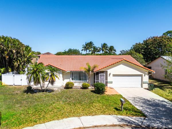 Lake Forest South, 4195 NW 10th St, Delray Beach, Florida 33445, image 1