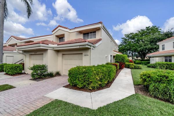 Fairways At Somerset, 17280 Boca Club Blvd #2208, Boca Raton, Florida 33487, image 1