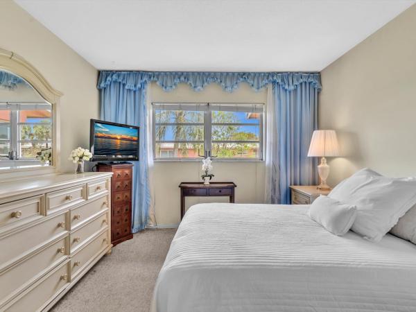 Boca Verde, 300 NE 20th St #6050, Boca Raton, Florida 33431, image 1