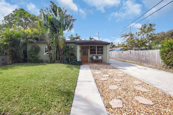 Fernwood, 630 Glenridge Dr, West Palm Beach, Florida 33405, image 1