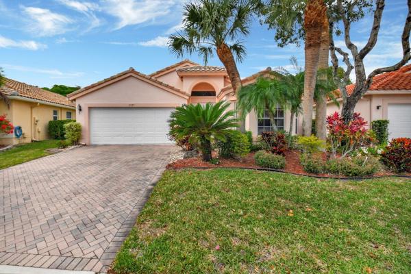 Cascade Lakes, 5177 Glenville Dr, Boynton Beach, Florida 33437, image 1