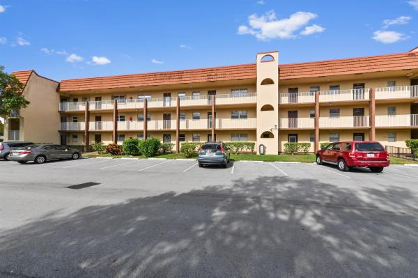 Sunrise Lakes 3, 8821 Sunrise Lakes Blvd #203, Sunrise, Florida 33322, image 1