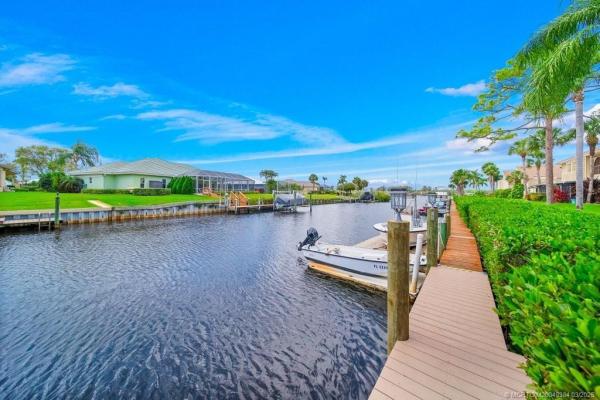 Tarpon Bay Moorings, 1102 SE Mitchell Ave #106, Port St. Lucie, Florida 34952, image 1