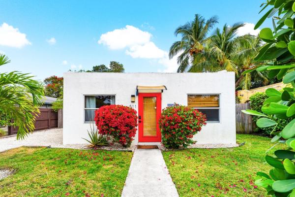 Colonial Estates, 511 Churchill Rd, West Palm Beach, Florida 33405, image 1