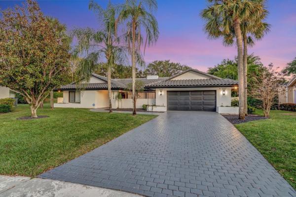 Estancia West Of Via Verde, 20758 Sorolla Ter, Boca Raton, Florida 33433, image 1