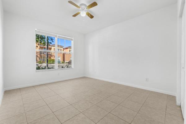 Rosemont, 3565 Forest Hill Blvd #95, Palm Springs, Florida 33406, image 3