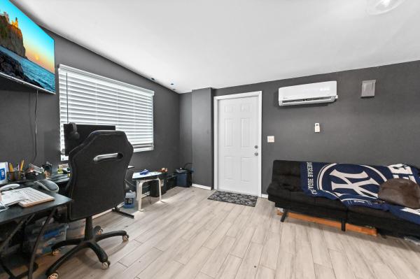 Forest Hill Village, 5851 Daphne Dr, West Palm Beach, Florida 33415, image 1