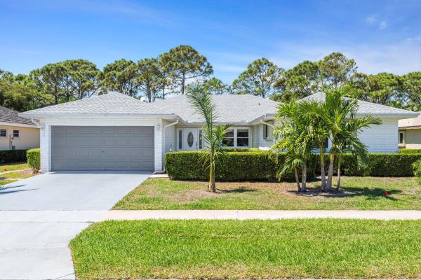 Pine Tree Village, 10603 Green Trail Dr, Boynton Beach, Florida 33436, image 1