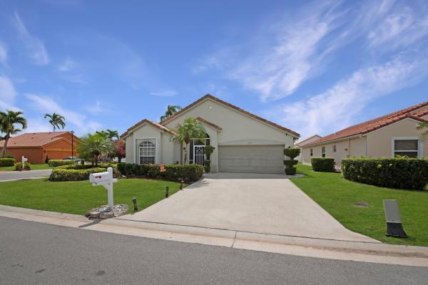 Newport Cove, 7710 N Great Glen Cir, Delray Beach, Florida 33446, image 1