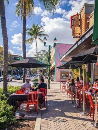 Totterdale, 530 NW 14th St, Delray Beach, Florida 33444, image 1