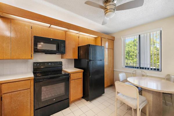 Whitehall Village, 2761 Village Blvd #303, West Palm Beach, Florida 33409, image 1