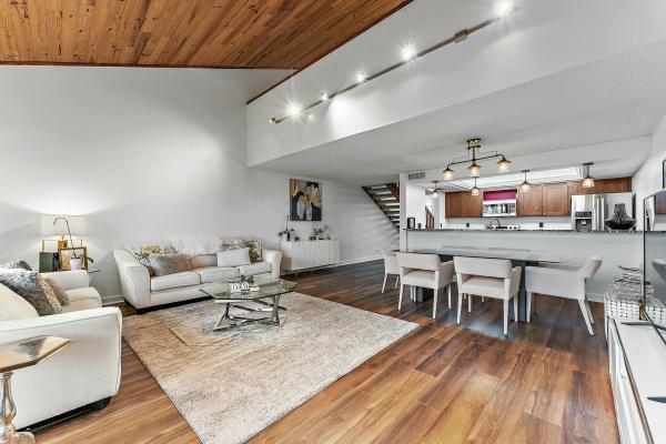 Patio Homes, 222 Old Meadow Way, Palm Beach Gardens, Florida 33418, image 1