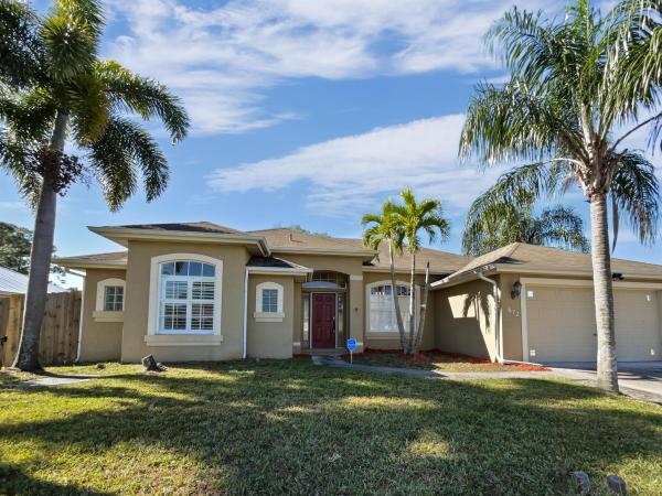 672 SE Sweetbay Ave, Port St. Lucie, Florida 34983, image 1