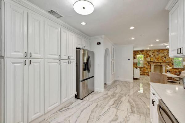 Sleepy River Acres, 3272 NW 3rd Ave, Oakland Park, Florida 33309, image 1