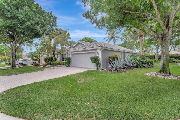 Valencia Lakes, 7904 San Isidro St, Boynton Beach, Florida 33437, image 1