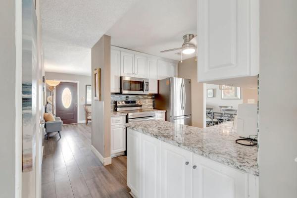 Palm Beach Leisureville, 1702 SW 14th Ave, Boynton Beach, Florida 33426, image 1
