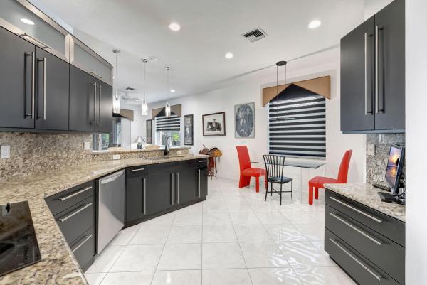 Majestic Isles, 5827 Seashell Ter, Boynton Beach, Florida 33437, image 3