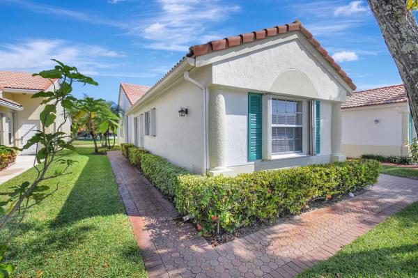 Floral Lakes, 6115 Caladium Rd, Delray Beach, Florida 33484, image 1