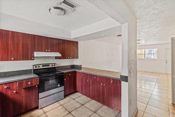 Hibiscus Gardens, 1460 SW 24th Ct #1-4, Fort Lauderdale, Florida 33315, image 3