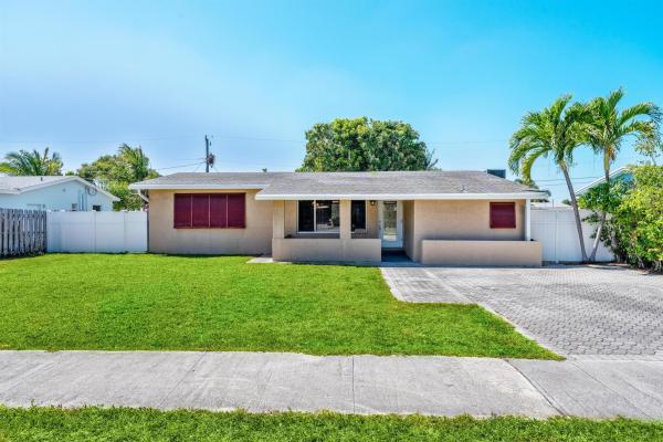 Deerfield Shores, 271 SE 8th Ave, Deerfield Beach, Florida 33441, image 1