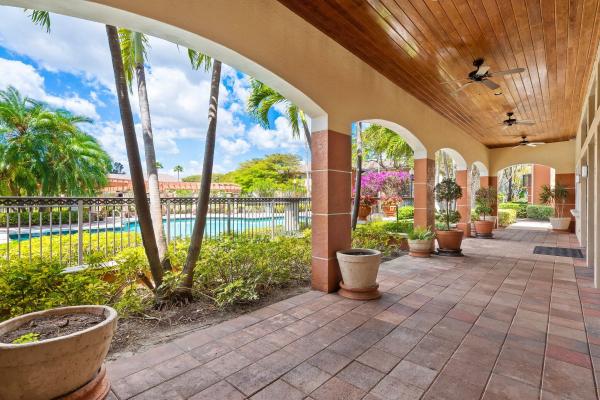 The Grand Isles, 4197 N Haverhill Rd #204, West Palm Beach, Florida 33417, image 1