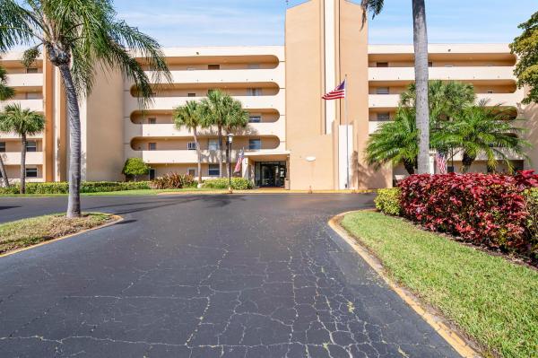 Boca Teeca, 6461 NW 2nd Ave #414, Boca Raton, Florida 33487, image 1