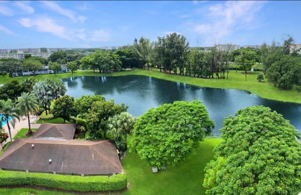 Palm-Aire Country Club 4, 3080 N Course Dr #810, Pompano Beach, Florida 33069, image 1