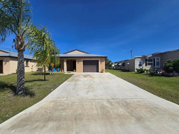 Spanish Lakes Country Club Village, 39 Ipanema Way, Fort Pierce, Florida 34951, image 1