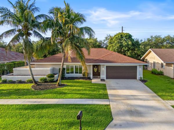 Sugar Pond Manor, 964 Sage Ave, Wellington, Florida 33414, image 1