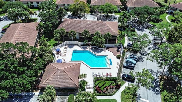 514 Brackenwood Pl, Palm Beach Gardens, Florida 33418, image 2