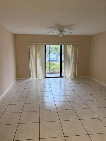 The Charter Club Of Palm Beach, 201 Foxtail Dr #E1, Greenacres, Florida 33415, image 1