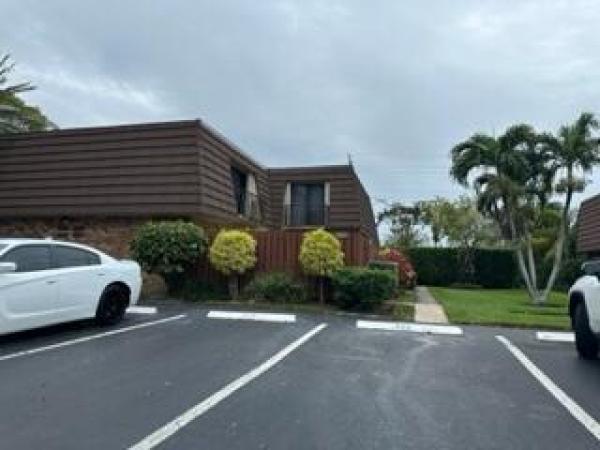 Lago Lucerne, 3963 Carolina Dr, Lake Worth Beach, Florida 33461, image 1