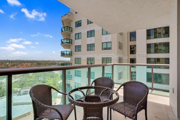 The Landmark At The Gardens, 3620 Gardens Pkwy #1001B, Palm Beach Gardens, Florida 33410, image 2
