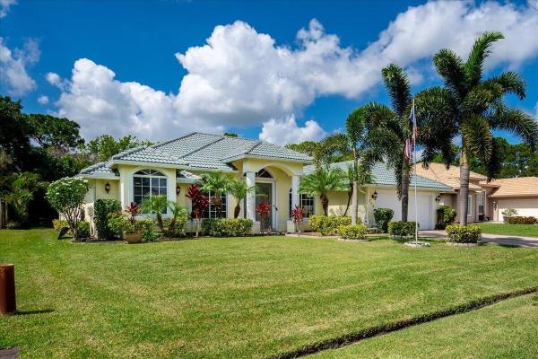 Floresta Pointe, 208 SE Ray Ave, Port St. Lucie, Florida 34983, image 1