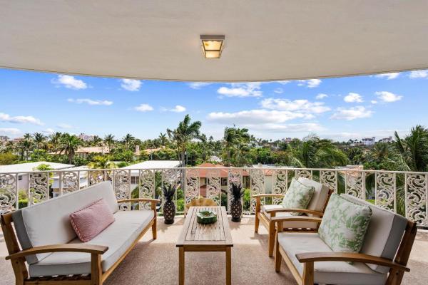 Melbourne House, 227 Australian Ave #0043, Palm Beach, Florida 33480, image 3