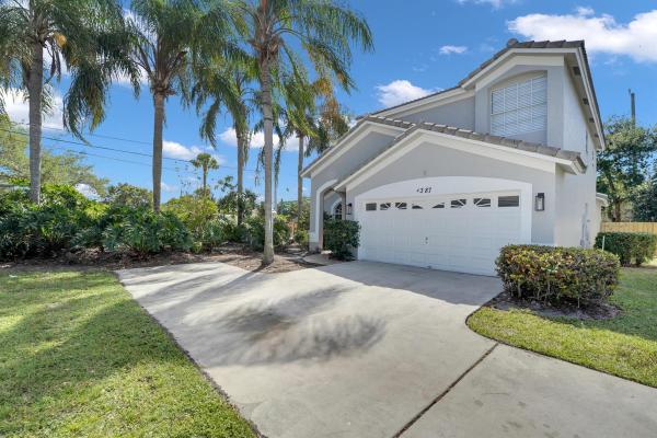 Brittany Village, 4387 Leicester Ct, West Palm Beach, Florida 33409, image 1