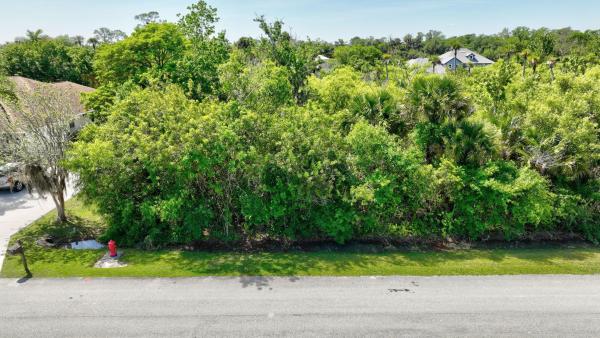 River Branch Estates, 2307 River Branch Dr, Fort Pierce, Florida 34981, image 1
