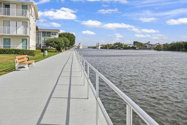 Sterling Village, 560 Horizons W #108, Boynton Beach, Florida 33435, image 1