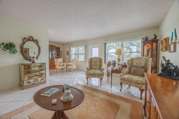 Lyndhurst, 2005 Lyndhurst H, Deerfield Beach, Florida 33442, image 2