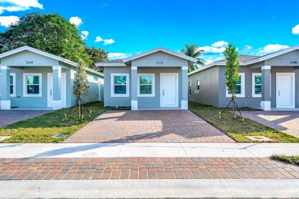 West Gate Estates, 3180 Hiawatha Ave, West Palm Beach, Florida 33409, image 1