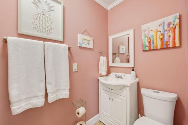 Coral Manor, 1420 SW 1st Ter, Deerfield Beach, Florida 33441, image 1