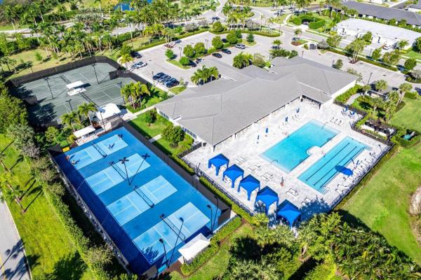 Avalon Trails, 7113 Peters Ln, Delray Beach, Florida 33446, image 3