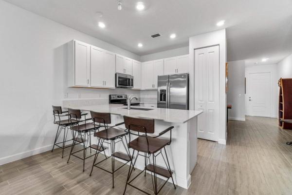 Avalon Trails, 7113 Peters Ln, Delray Beach, Florida 33446, image 2