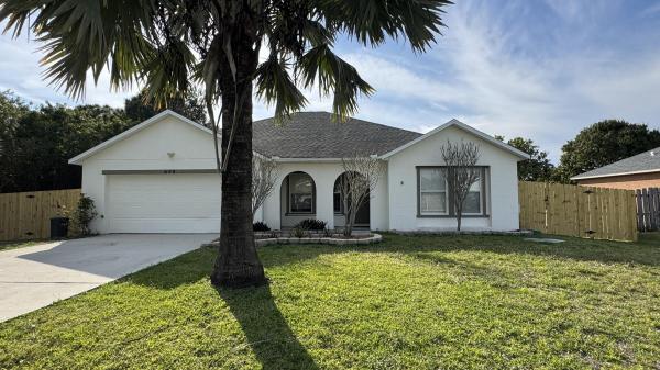650 SW Cynthia St, Port St. Lucie, Florida 34983, image 1