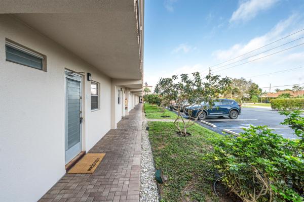 Village Royale Greenhaven, 230 NE 26th Ave #1030, Boynton Beach, Florida 33435, image 1