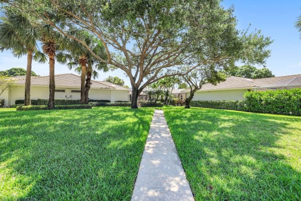 Sun Terrace At The Oaks, 6504 Geminata Oak Ct, Palm Beach Gardens, Florida 33410, image 1