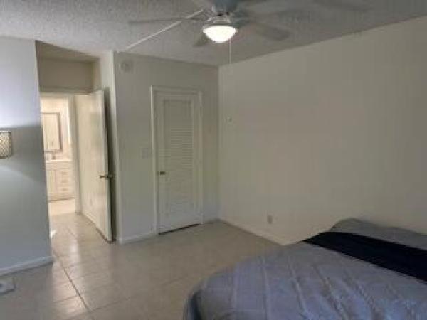Leisureville Lake, 1117 Lake Ter #105, Boynton Beach, Florida 33426, image 2